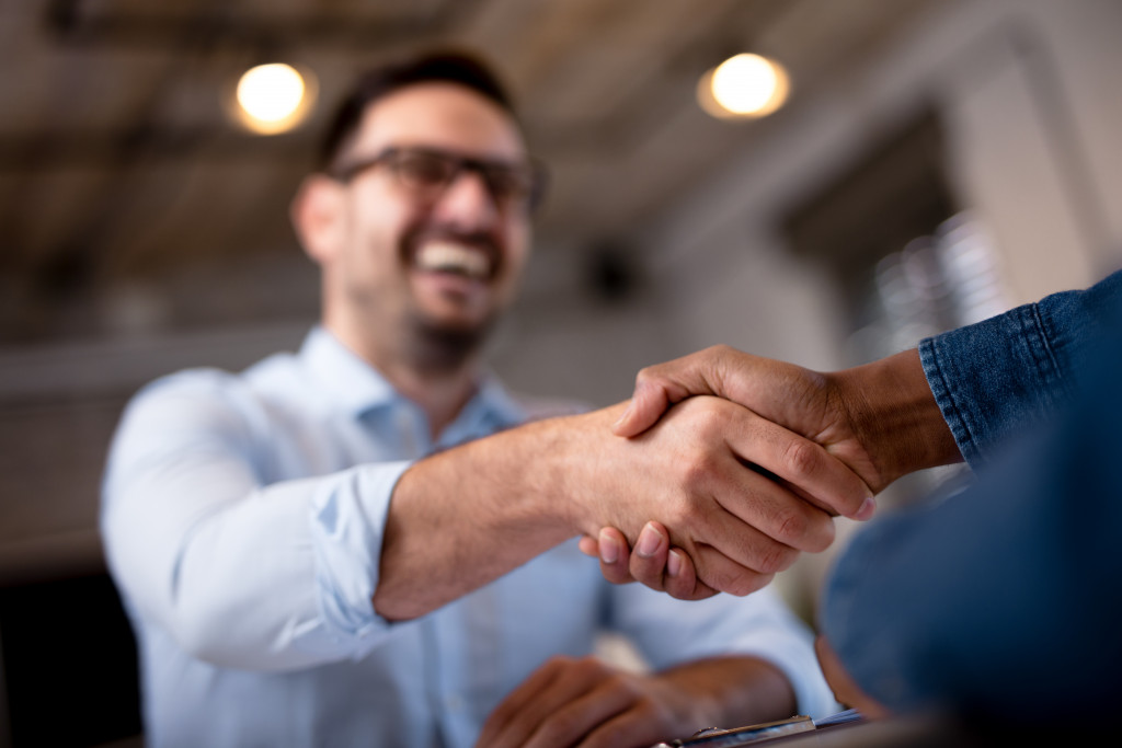 men shaking hands