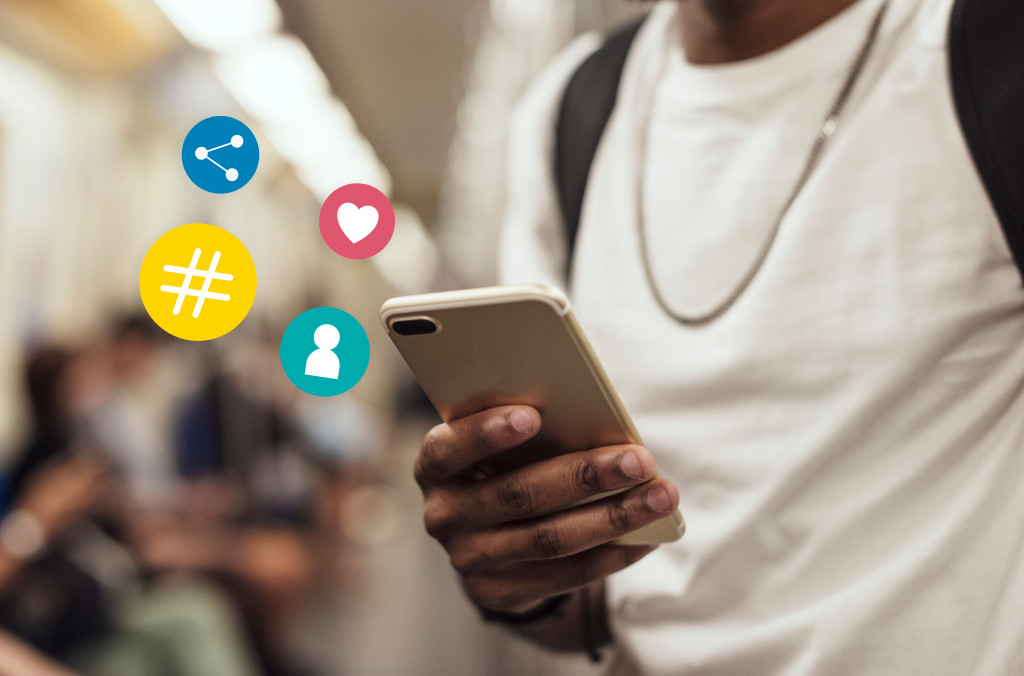 connecting with customers through social media