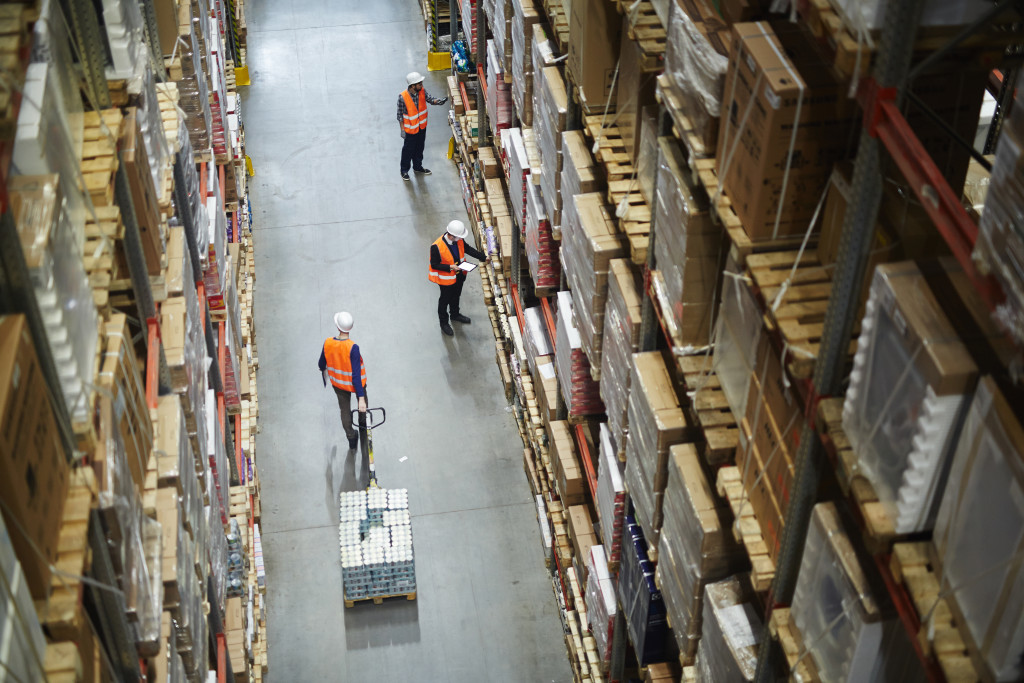 inventory management and an overview of a warehouse